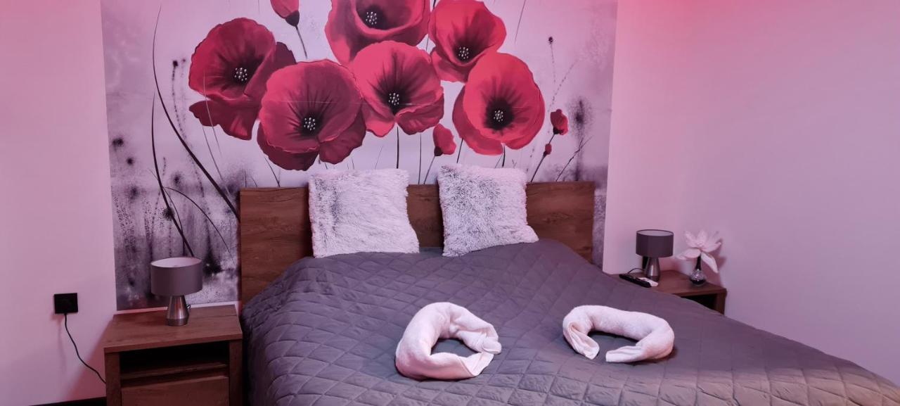 Travertin Eger Exteriör bild